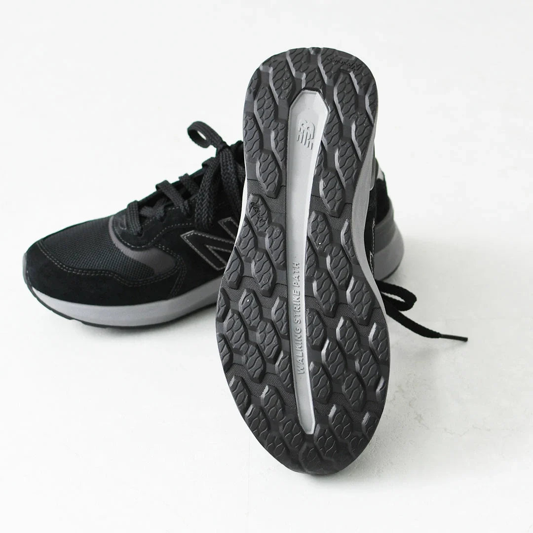 Men's Wide Fit New Balance MW880B Walking/Running Trainers - Fresh Foam