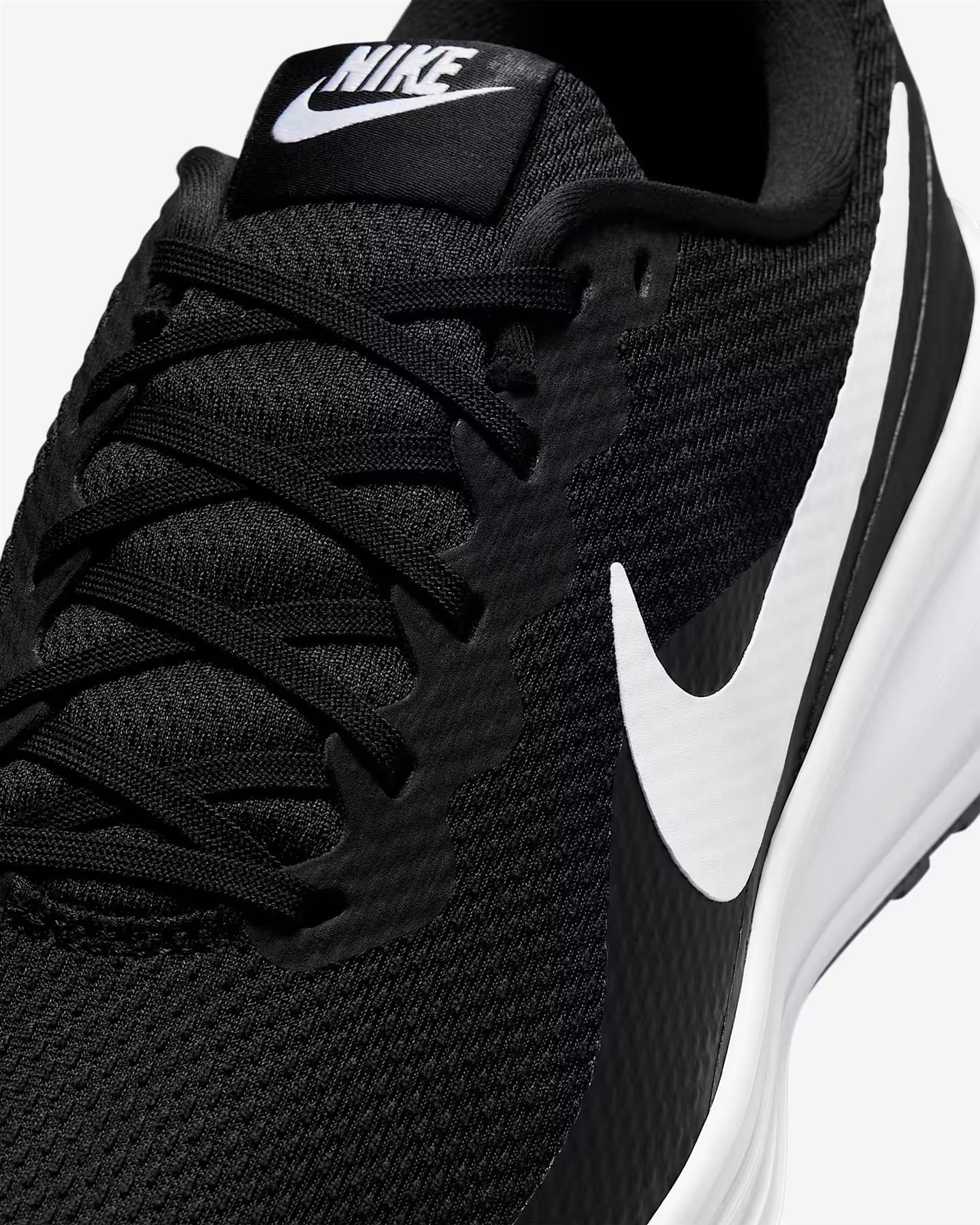 Men's Wide Fit Nike HQ1996-001 Revolution 8 Running Trainers