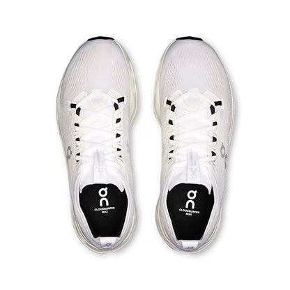 Men's Wide Fit On Cloudsurfer Max Wide Trainers