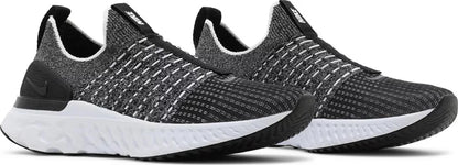 Women’s Nike React Phantom Run Flyknit 2 'Carbon'