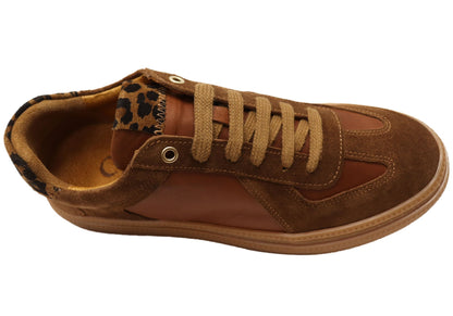 Cabello Comfort Eslyn Womens Leather European Casual Shoes