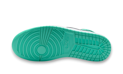 Jordan 1 Retro High OG "Green Glow"