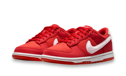 Nike Dunk Low GS “Valentine’s Day”