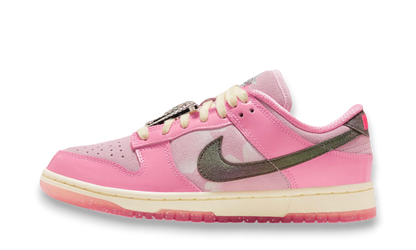 Nike Dunk Low LX Barbie