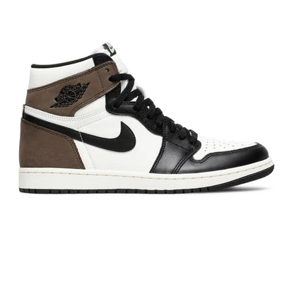 [Refurbished] Air Jordan 1 Retro High 'Dark Mocha' (2020)