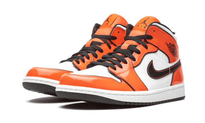 Air Jordan 1 Mid SE Turf Orange