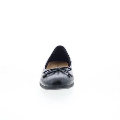 Trotters Dellis T2054-011 Womens Black Leather Slip On Ballet Flats Shoes