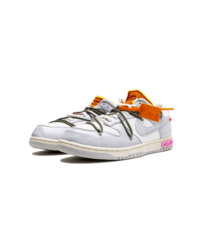 Nike Dunk Low Off-White Lot 22