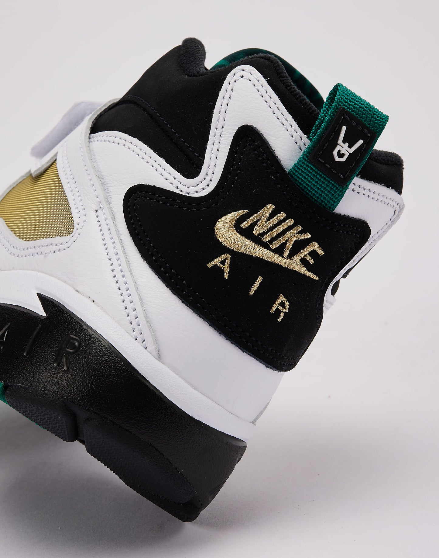 Nike Air Diamond Turf '93